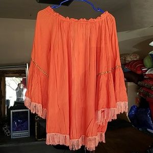 Off the shoulder blouse GREAT CONDITION!